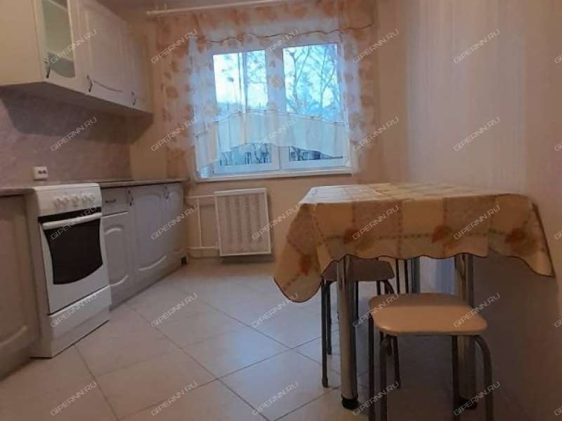 трёхкомнатная квартира на Ошарской улице дом 98