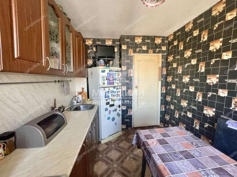 трёхкомнатная квартира на Сормовском шоссе дом 12