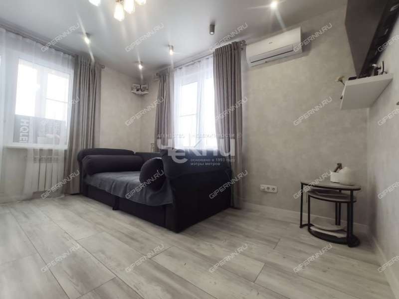 двухкомнатная квартира на проспекте Кораблестроителей дом 72