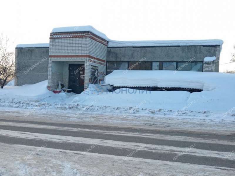 здание под торговую площадь, склад на Молодёжной улице деревня Медведево