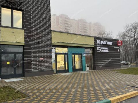 kvartira-studiya-ul-rodionova-d-31 фото