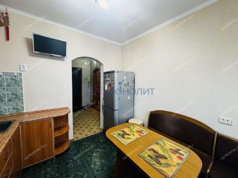 1-komnatnaya-ul-40-let-pobedy-d-5 фото