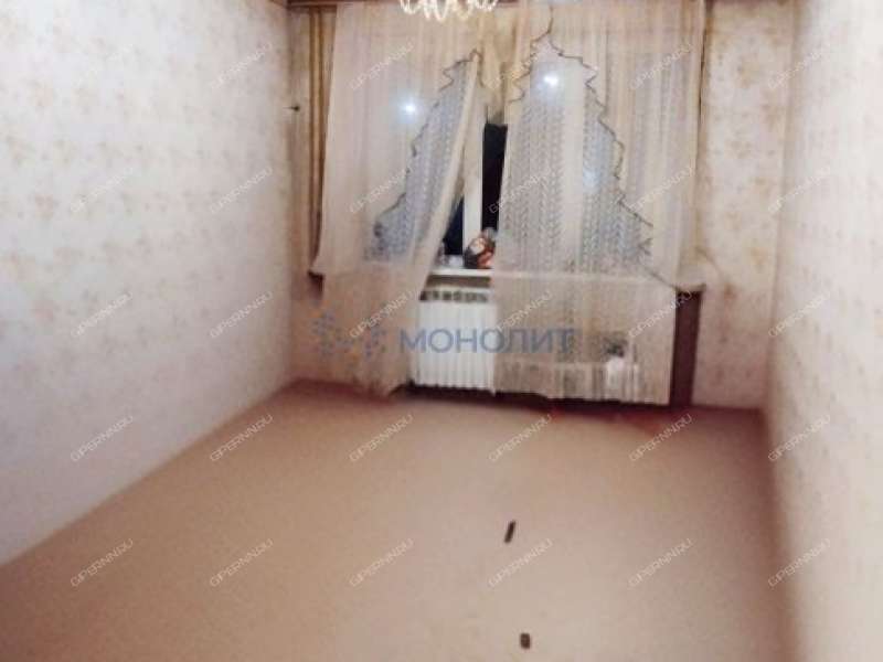 четырёхкомнатная квартира на Южном шоссе дом 2А