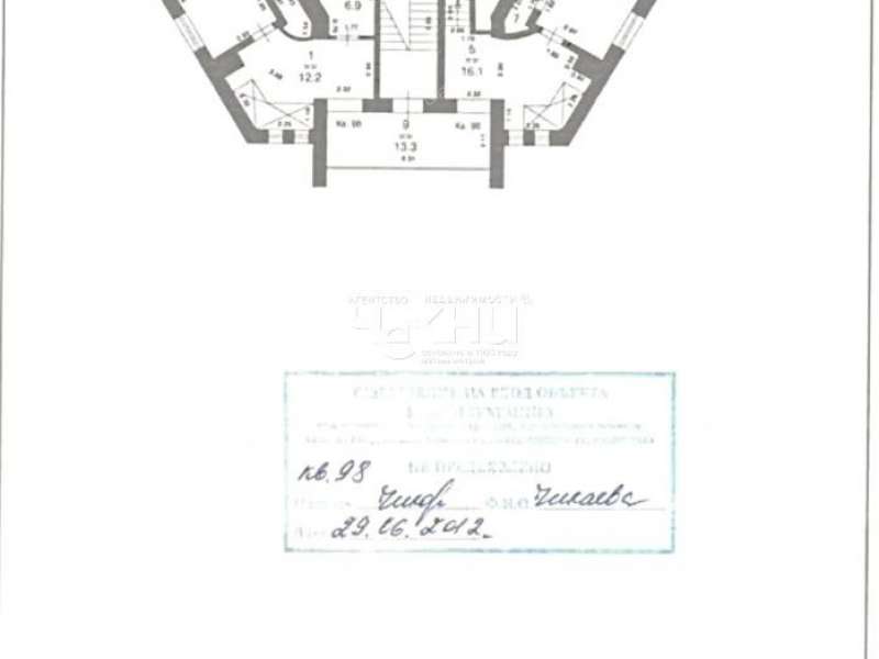 пятикомнатная квартира на улице Композитора Касьянова дом 1