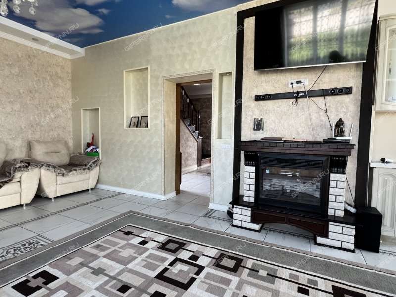 дом на улице Околица деревня Бурцево