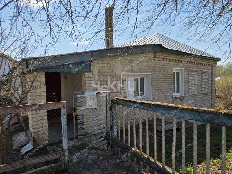 дом на Октябрьской улице город Лукоянов