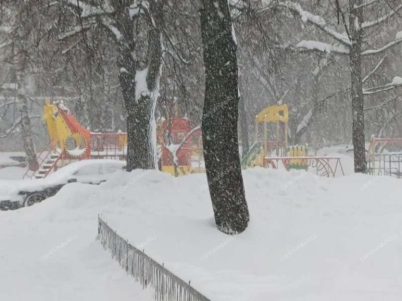 трёхкомнатная квартира на Юбилейном бульваре дом 23