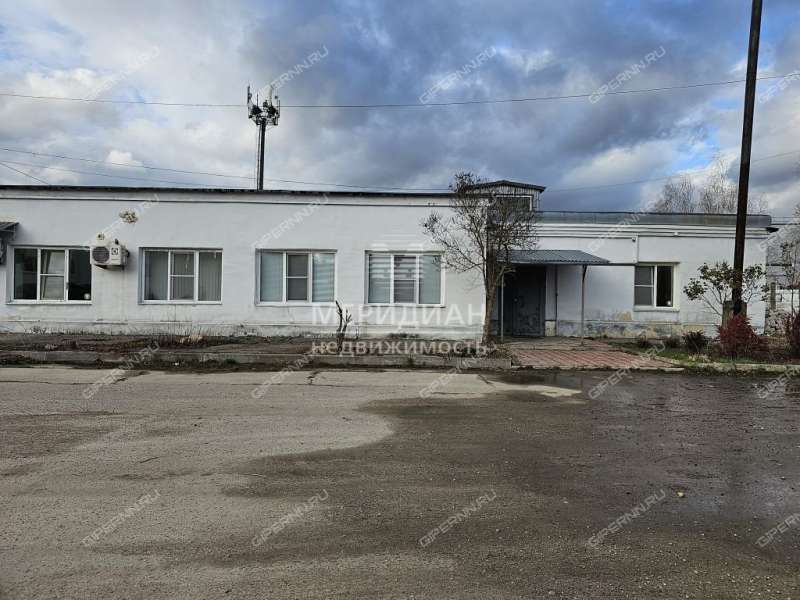 здание под офис на Интернациональная ул Бор