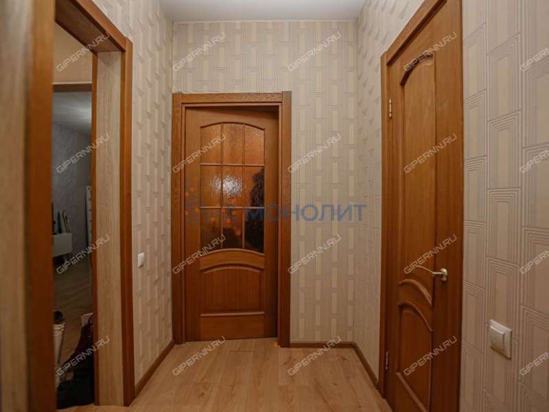 однокомнатная квартира на бульваре 60-летия Октября дом 23 к4