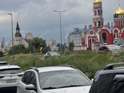 4-komnatnaya-ul-odesskaya-4 фото