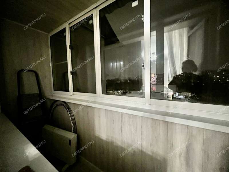 четырёхкомнатная квартира на улице Василия Иванова дом 46