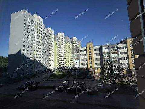 1-komnatnaya-ul-vyatskaya-d-9 фото