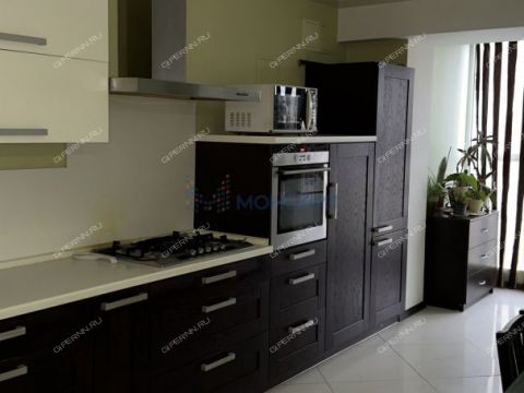 4-komnatnaya-ul-rodionova-d-197 фото