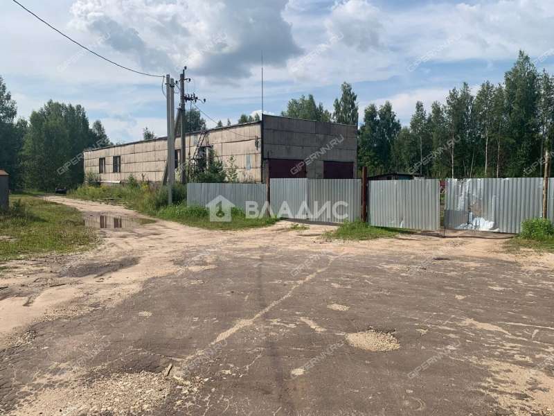 помещение под производственную площадь на улице Чернышевского город Семёнов