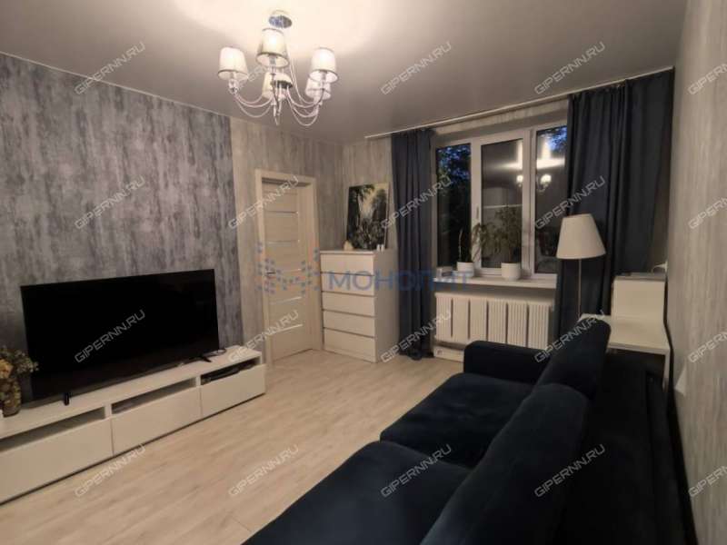 двухкомнатная квартира на улице Радистов дом 20