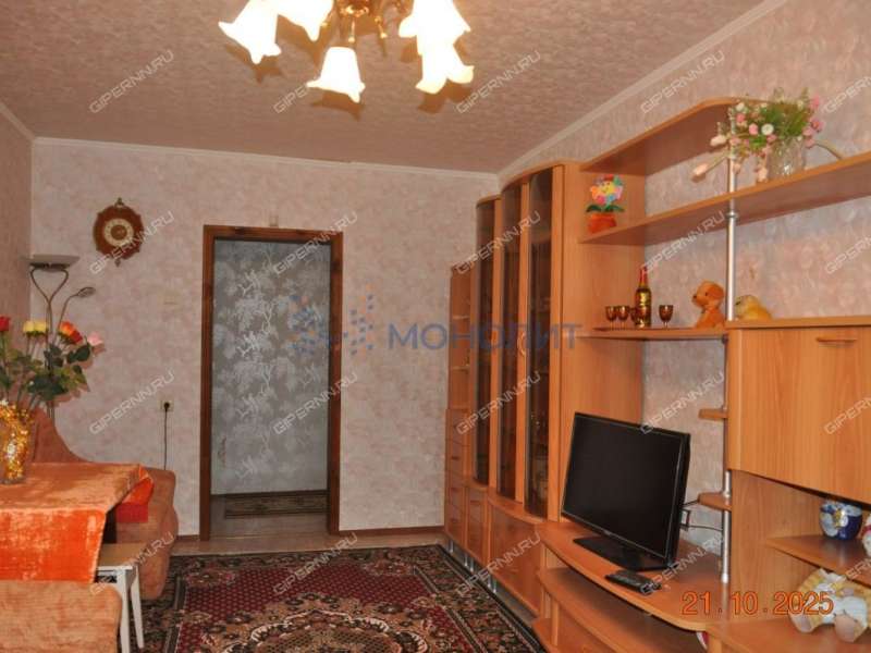 трёхкомнатная квартира на улице Ванеева дом 116