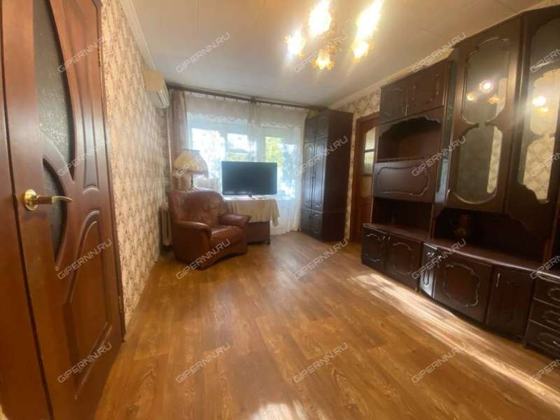 двухкомнатная квартира на улице Октябрьской Революции дом 18