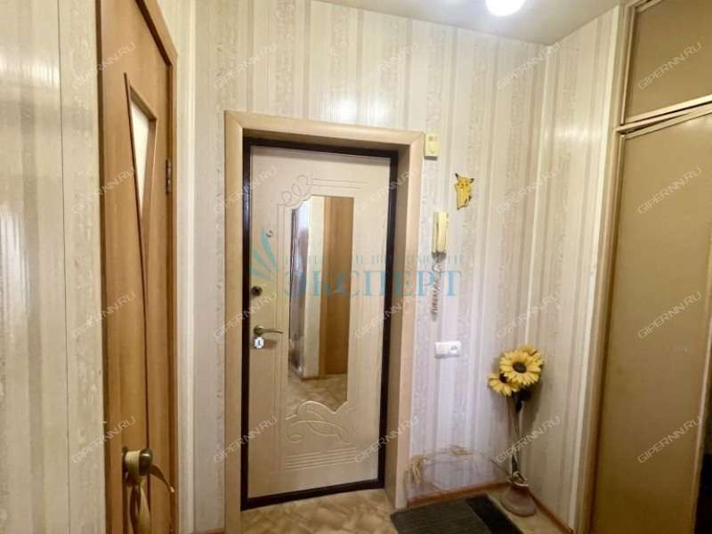 однокомнатная квартира на Суетинской улице дом 7