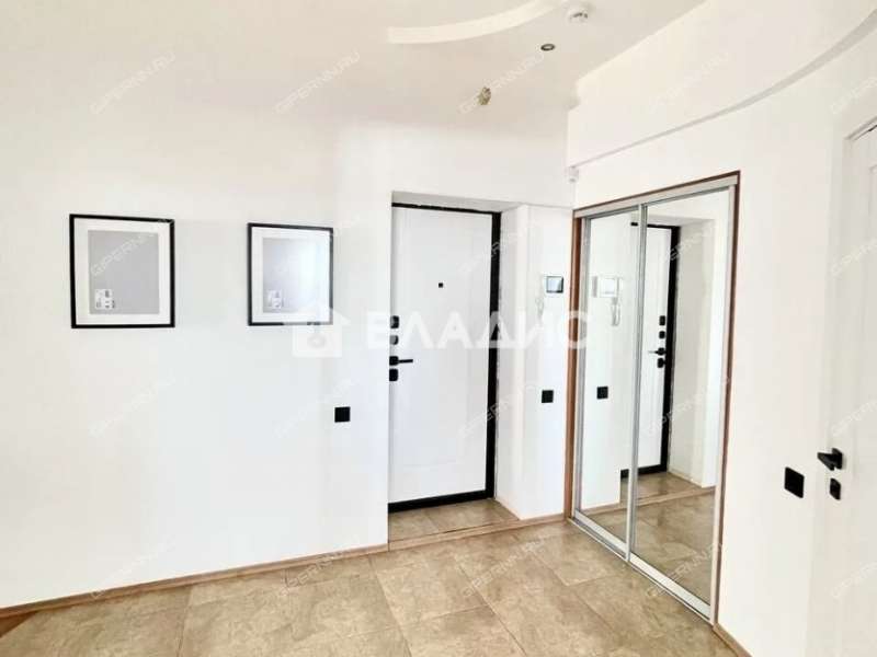 трёхкомнатная квартира на Кстовской улице дом 5 город Кстово