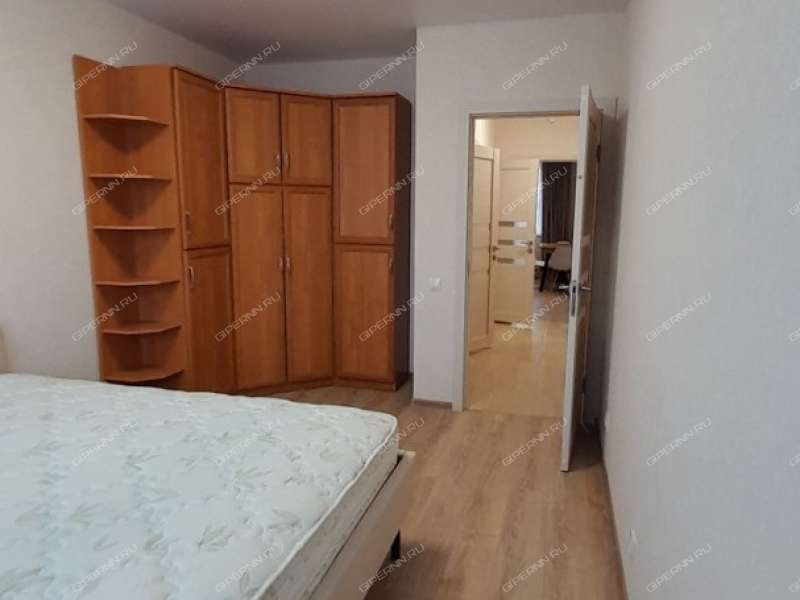 трёхкомнатная квартира на проспекте Героев Донбасса дом 16