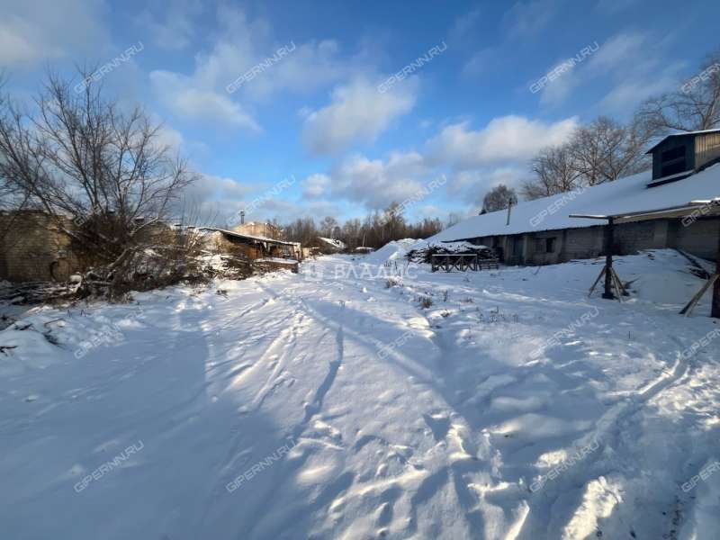 здание под производственную площадь на улице Бебеля город Семёнов