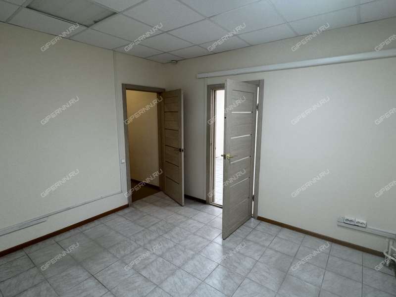 помещение под офис на бульваре 60-летия Октября
