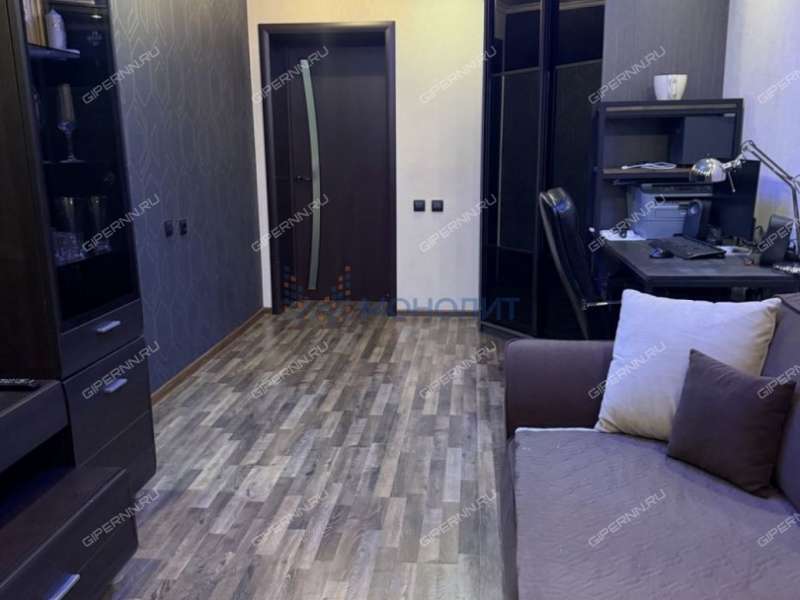 двухкомнатная квартира на улице Бурденко дом 33 к1