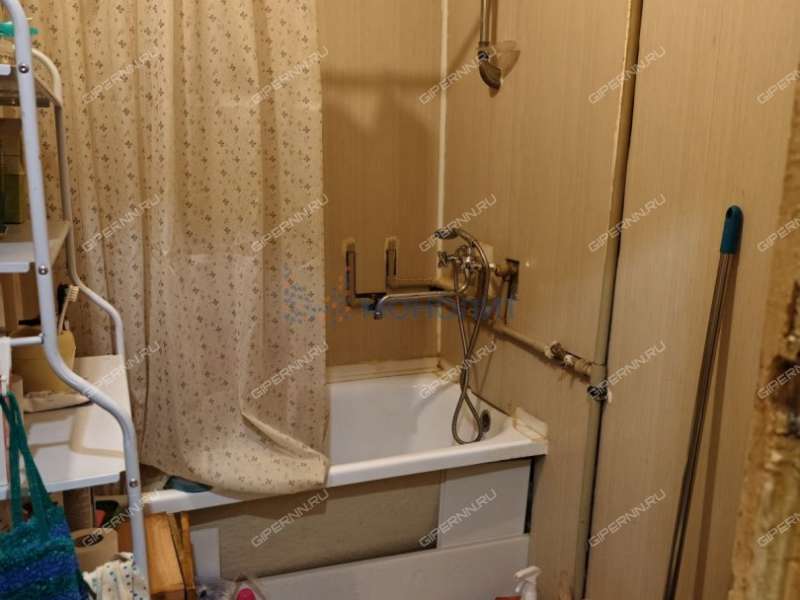 двухкомнатная квартира в Западном переулке дом 12 город Дзержинск