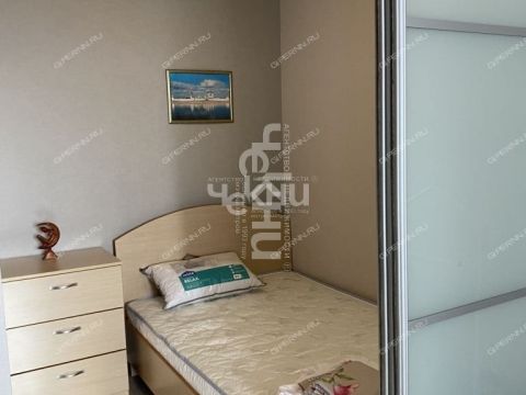 1-komnatnaya-ul-germana-lopatina-d-8 фото