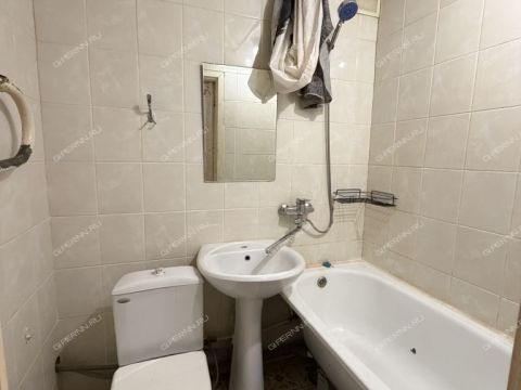 1-komnatnaya-b-r-60-letiya-oktyabrya-d-8 фото