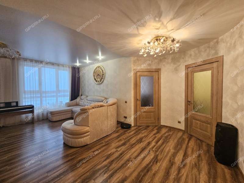 трёхкомнатная квартира на улице Родионова дом 192 к4