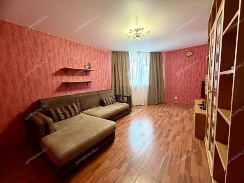 4-komnatnaya-ul-kerchenskaya-d-14a фото