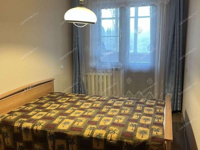 трёхкомнатная квартира на улице Веденяпина дом 32