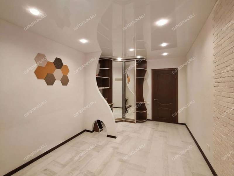 трёхкомнатная квартира на Гордеевской улице дом 44