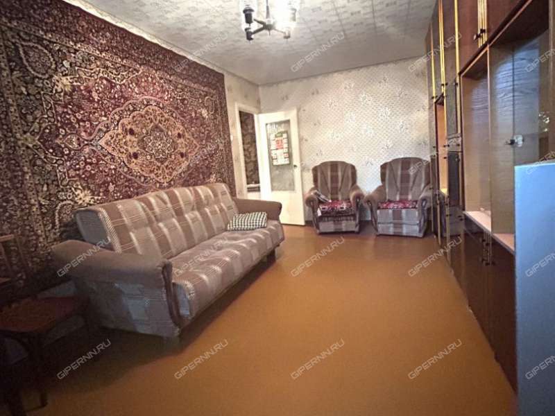 двухкомнатная квартира в 3-м микрорайоне дом 6 город Кстово