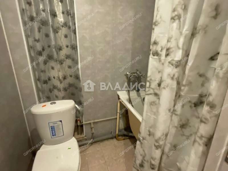 однокомнатная квартира на улице Федосеенко дом 13