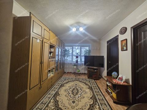 4-komnatnaya-ul-berezovskaya-d-80 фото