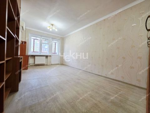 1-komnatnaya-ul-beketova-d-67 фото