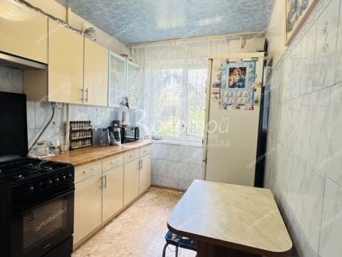 3-komnatnaya-ul-volzhskaya-d-16 фото