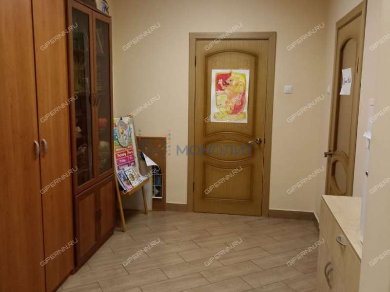 помещение под офис, торговую площадь на улице Богдановича