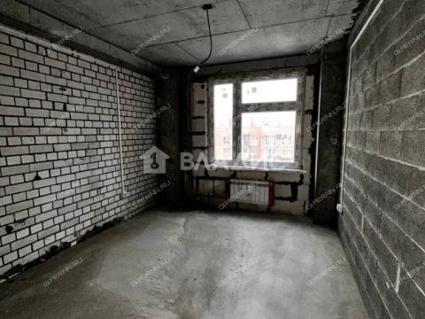 4-komnatnaya-ul-poltavskaya-d-15 фото