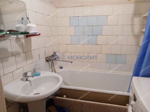 1-komnatnaya-b-r-60-letiya-oktyabrya-d-2 фото