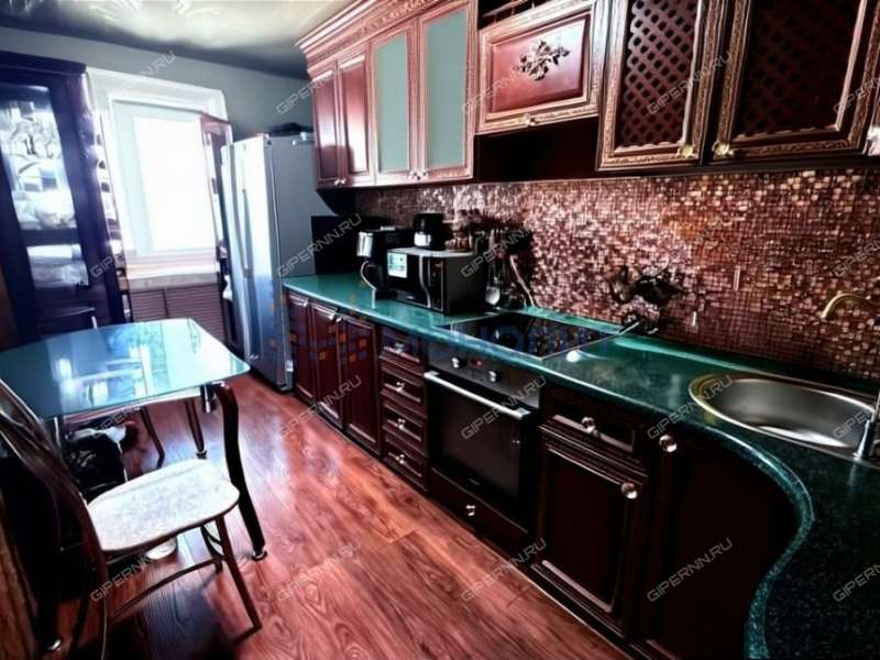 четырёхкомнатная квартира на проспекте Циолковского дом 72 город Дзержинск