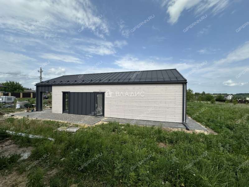 дом на Восточной улице село Каменки