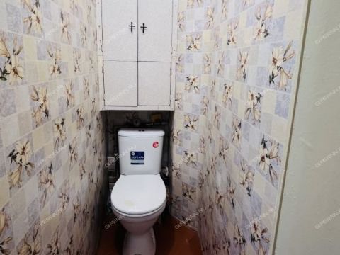 2-komnatnaya-ul-admirala-makarova-d-6-2 фото