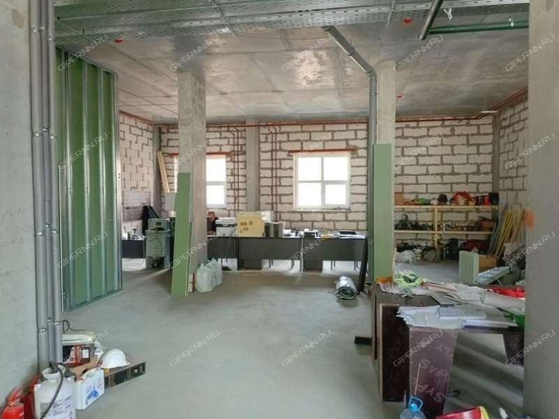 помещение под торговую площадь на Кирова пр-т, д.2а