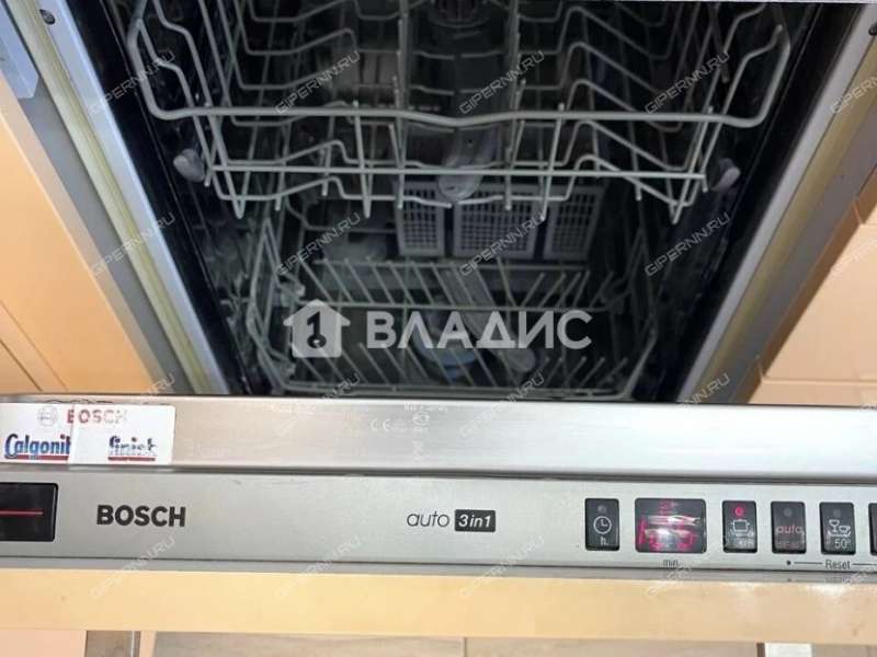 трёхкомнатная квартира на Кстовской улице дом 5 город Кстово