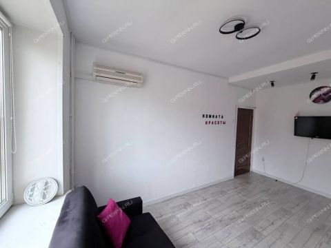 3-komnatnaya-ul-vasileva-d-36 фото