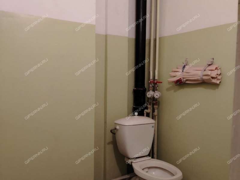 трёхкомнатная квартира в переулке Первостроителей дом 5 город Кстово