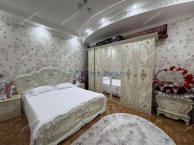 дом на Тростниковой улице